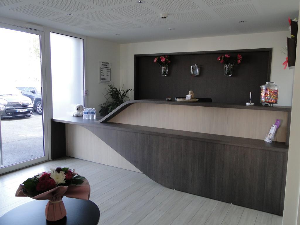 The Originals Access, Hotel Cholet Gare Zewnętrze zdjęcie
