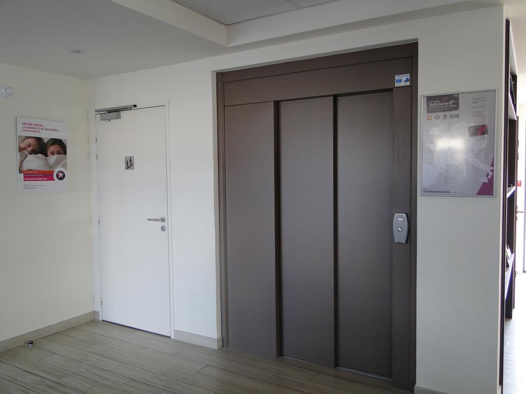 The Originals Access, Hotel Cholet Gare Zewnętrze zdjęcie