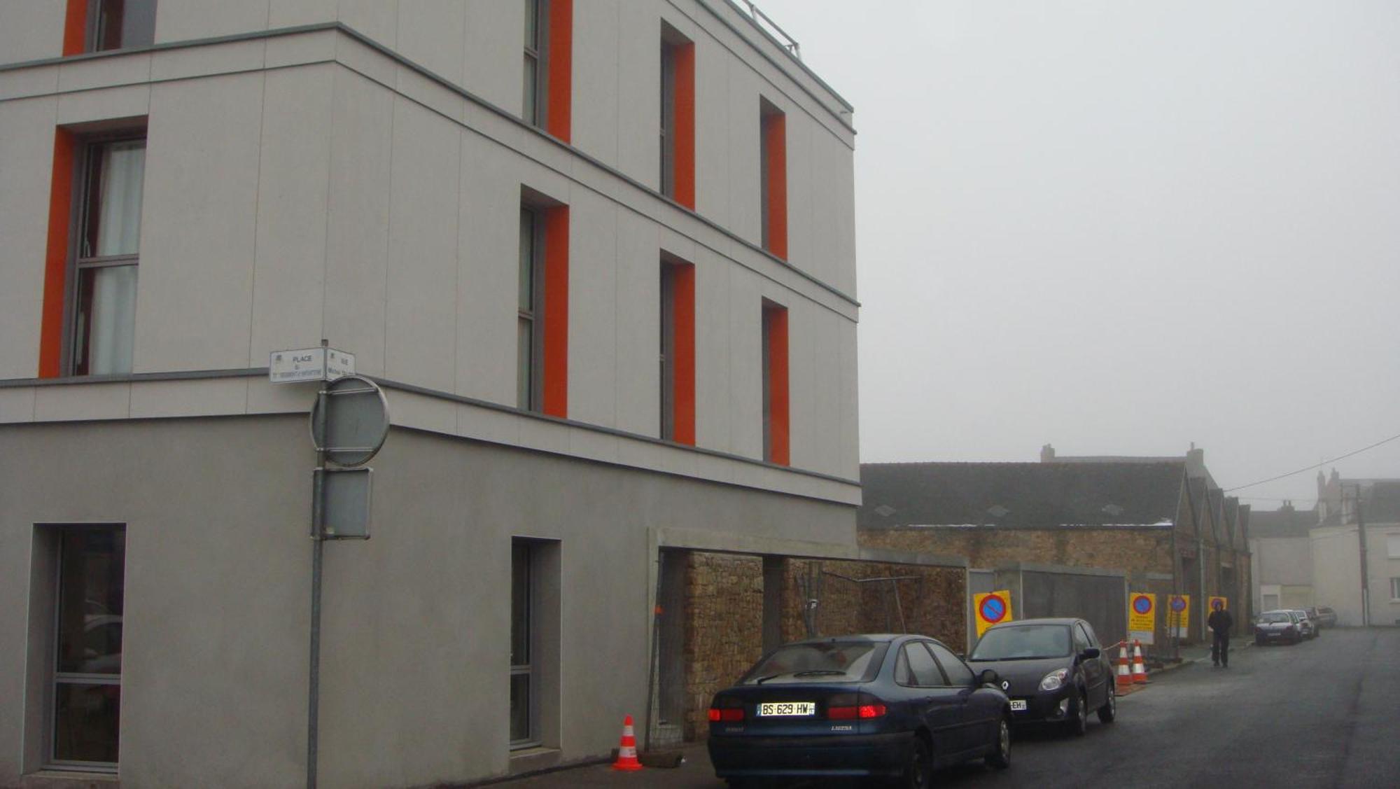 The Originals Access, Hotel Cholet Gare Zewnętrze zdjęcie