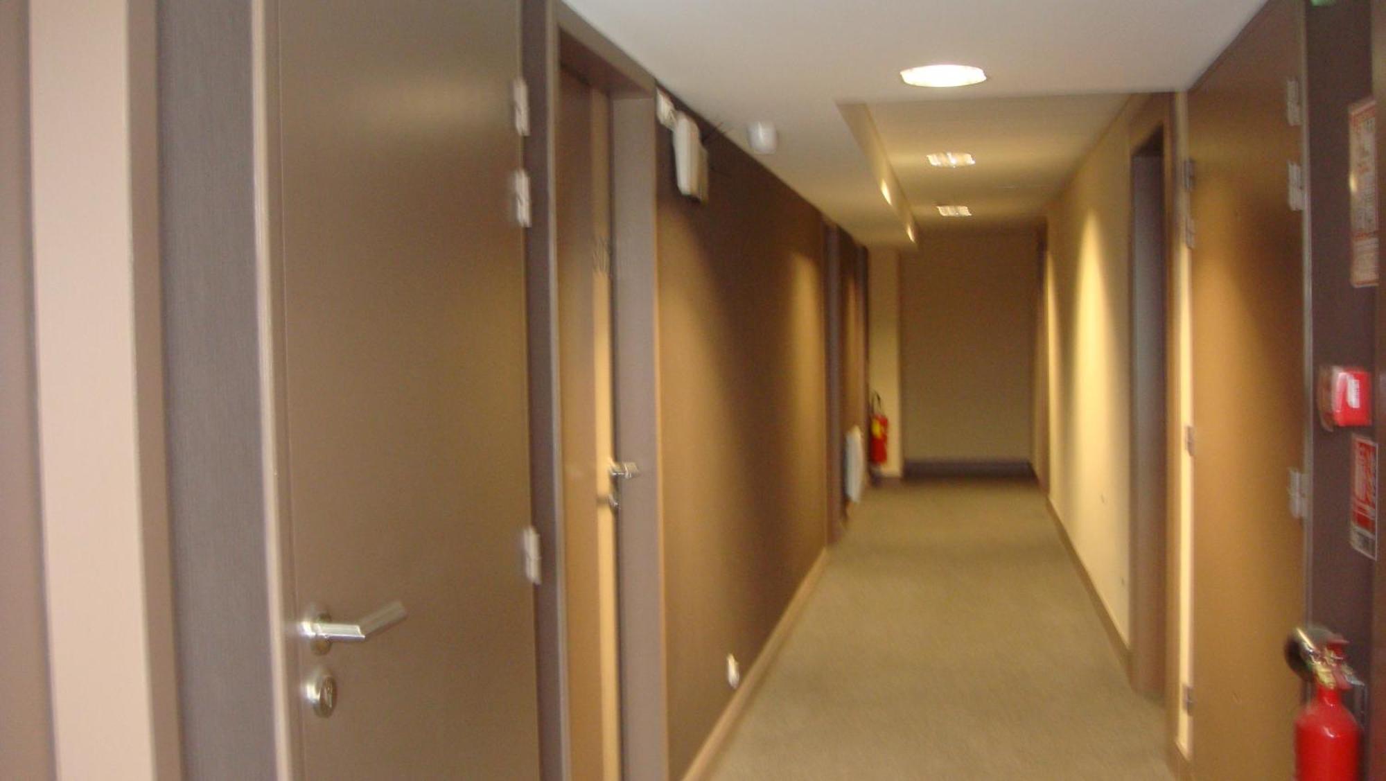 The Originals Access, Hotel Cholet Gare Zewnętrze zdjęcie